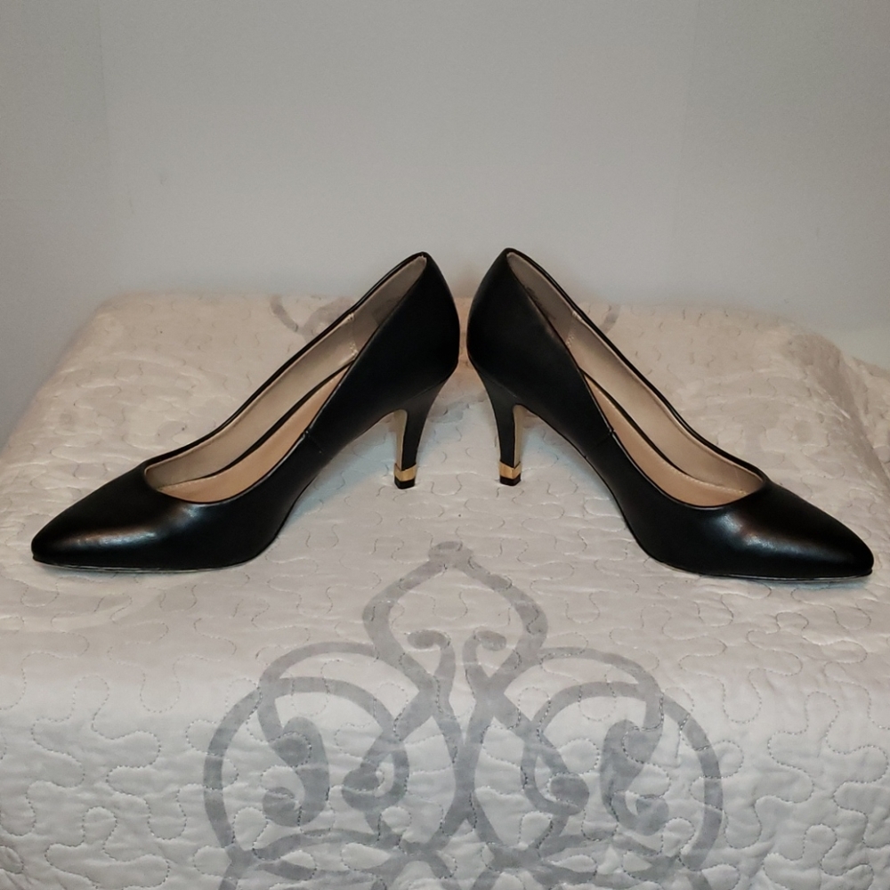 APT. 9 RUBI BLACK STILETTO